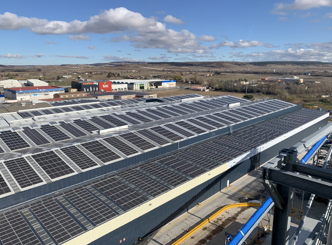 36 000 m2 of solar panels for Kronospan plants in Spain