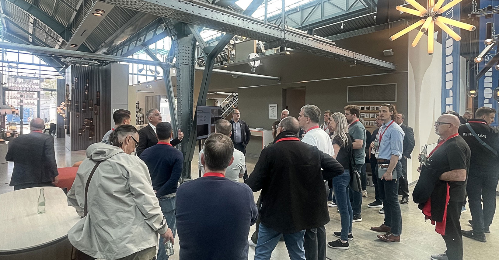 Attendees from 342 companies representing 66 countries visited the event, including major players in the furniture industry, architects, and top-level retail and distribution partners.