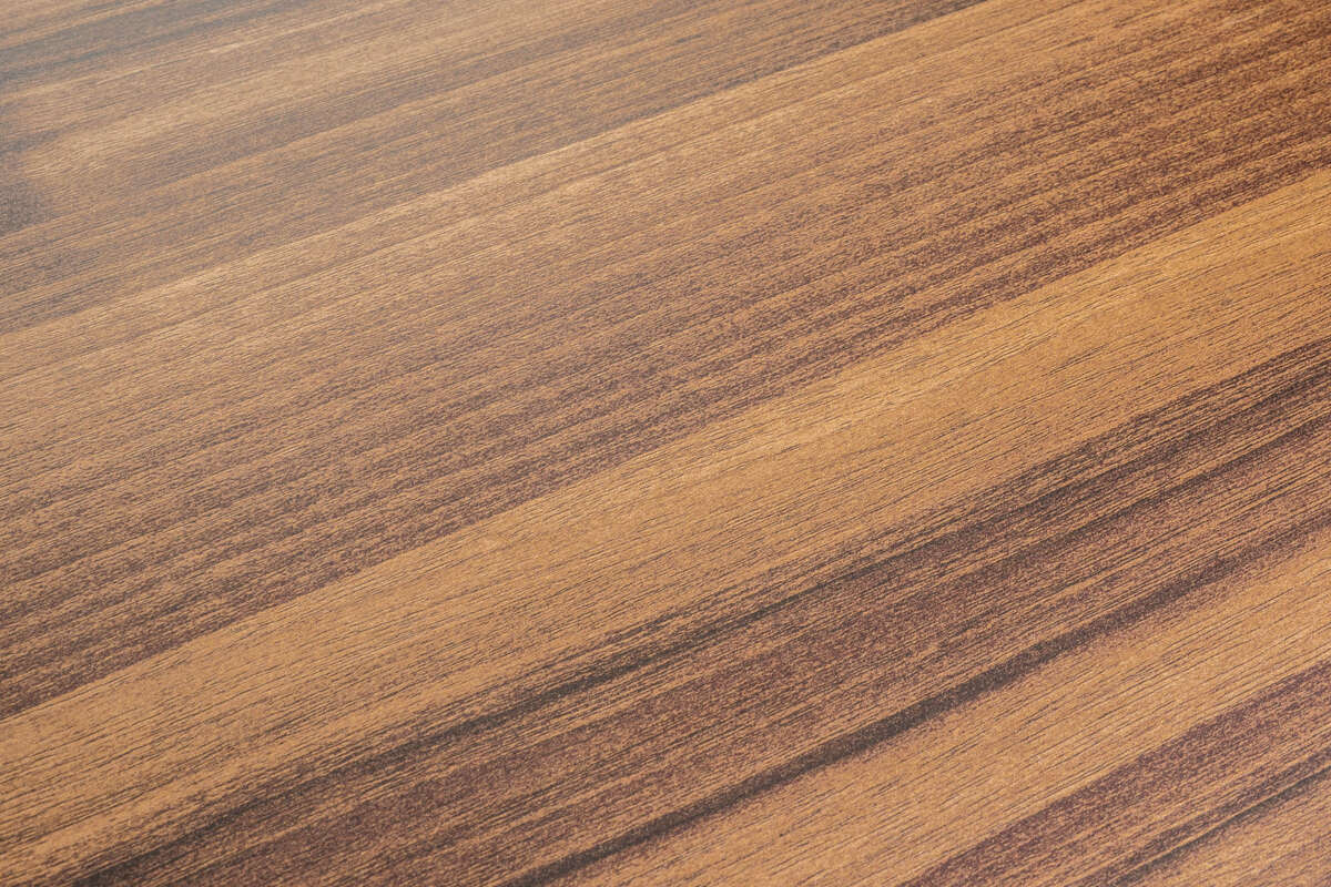 8953 Tiepolo Walnut – Texture close-up (SU)