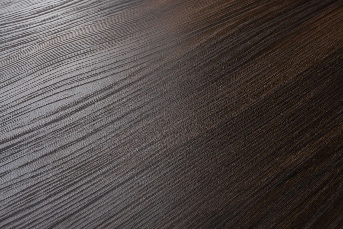 K537 Ristretto Baroque Oak – Texture close-up (RW)