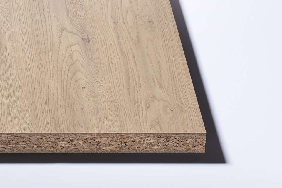 K2737 Cotta Cremona Oak – Melamine-faced particleboard (MFC)